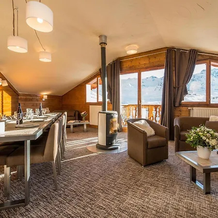 Rustic For 10 *
