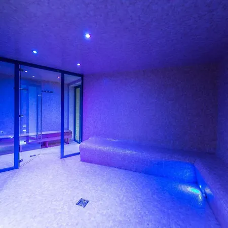 Rustic For 10 Appartement *
